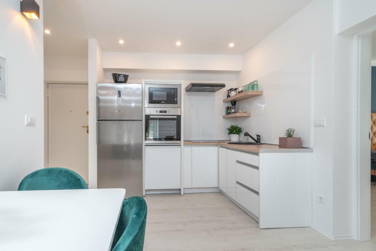 Apartment Aron Trogir Ngoại thất bức ảnh
