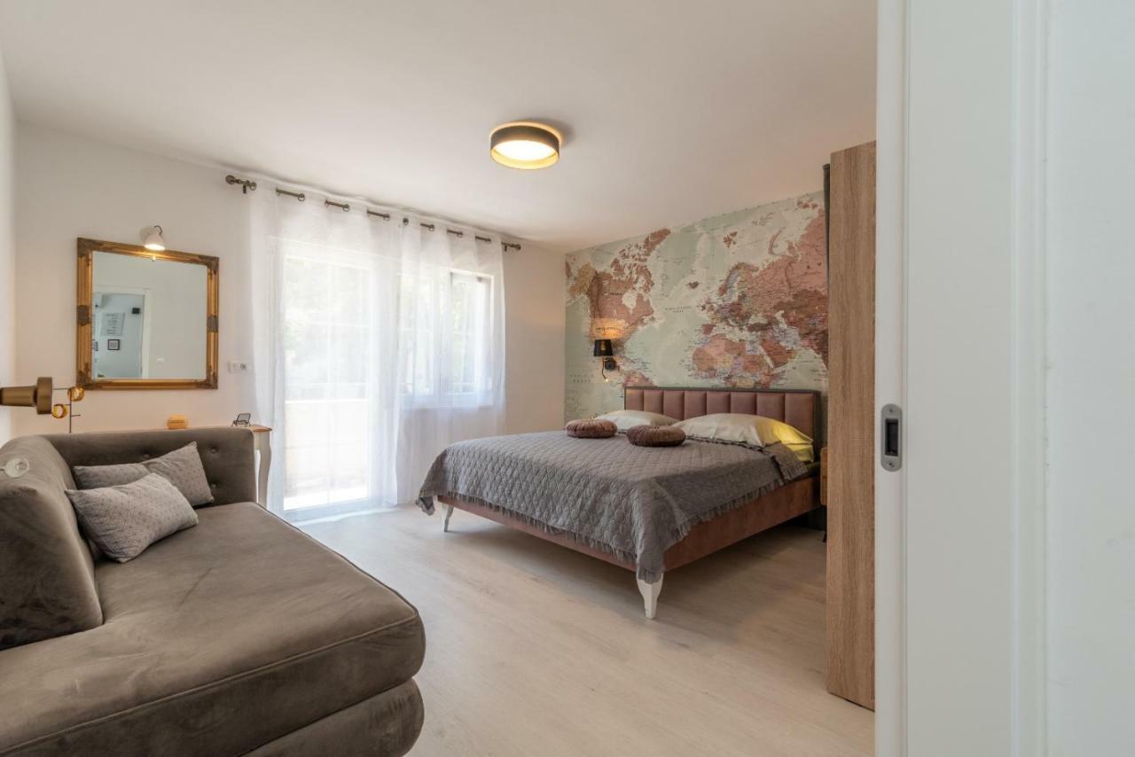 Apartment Aron Trogir Ngoại thất bức ảnh